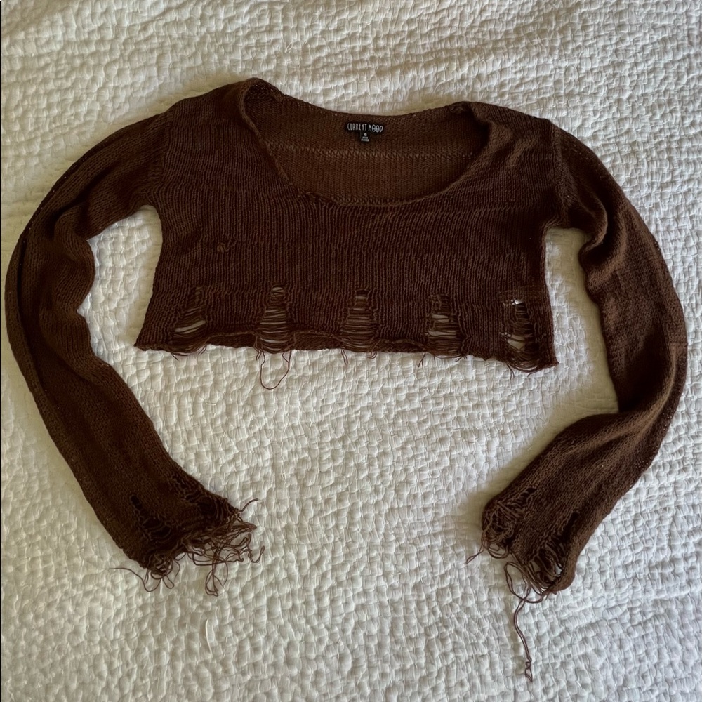 brown distressed long sleeve 🐻